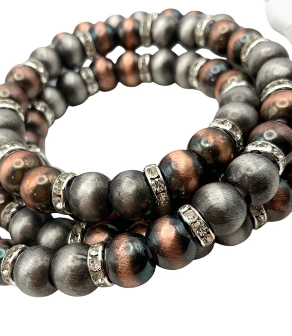 Beaded Phone Charger • Metallic Thrills