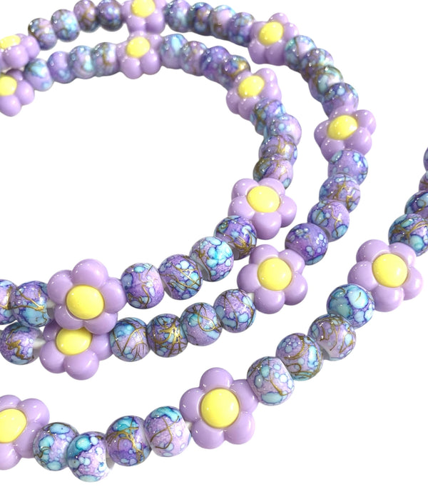 Beaded Phone Charger • Lavender Daisy