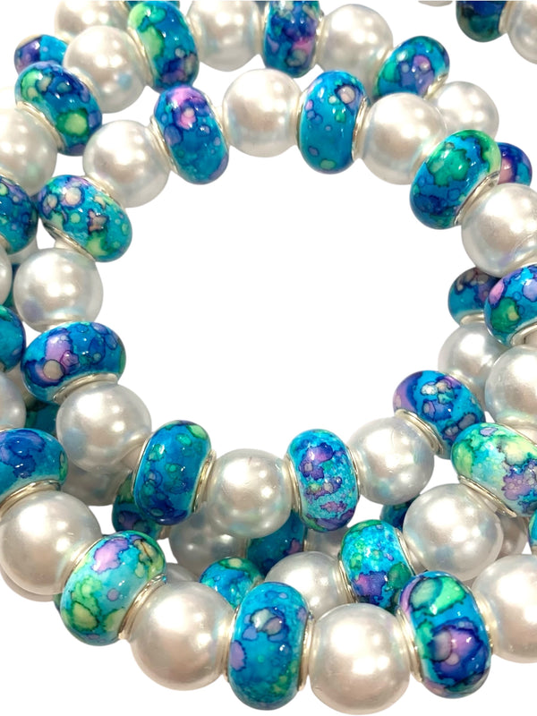 Beaded Phone Charger • Daydreamer
